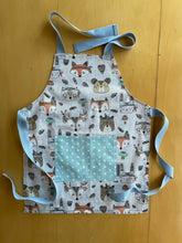 Load image into Gallery viewer, Araluen Apron
